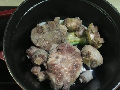 牛尾骨怎么炖好吃