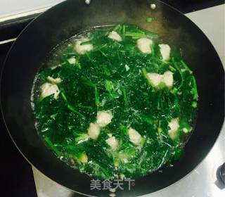 菠菜丸子汤的做法