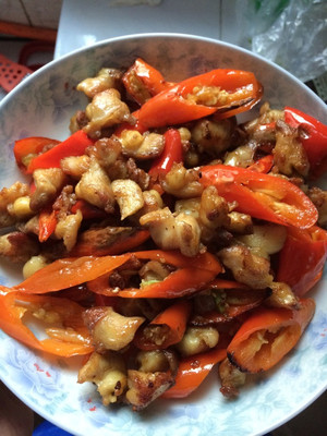 如何炒鸡腿好吃又简单