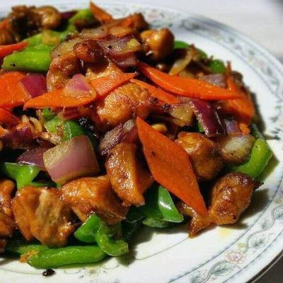 如何炒鸡腿好吃又简单