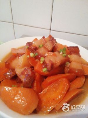 五花肉烧萝卜的做法