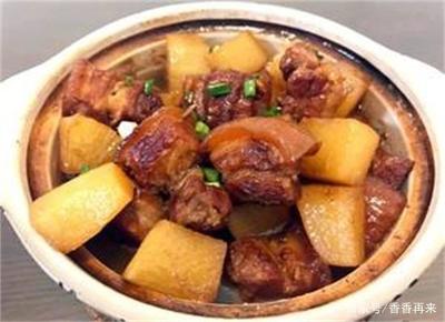 五花肉烧萝卜的做法