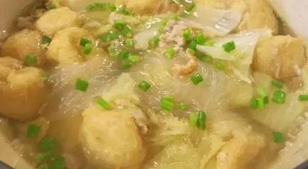 花鲢鱼头炖豆腐