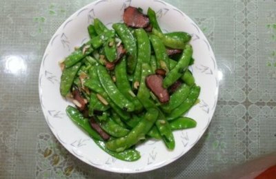 腊肉炒荷兰豆家常做法