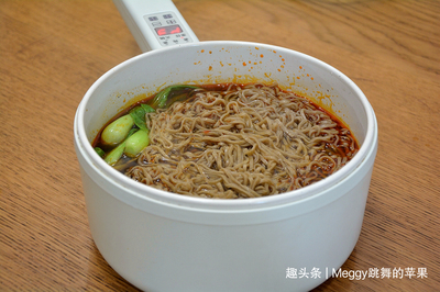 火锅底料面条