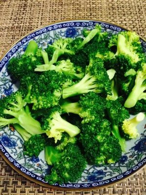 水煮西兰花的做法