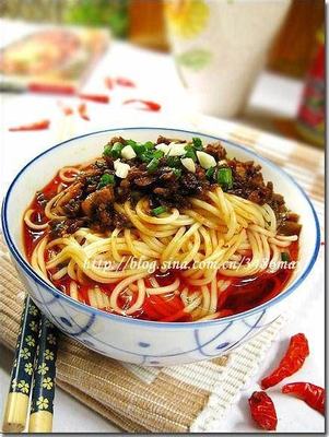 牛肉臊子面怎么做