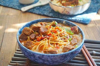 牛肉臊子面怎么做