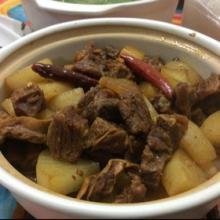 狗肉能和萝卜一起吃吗