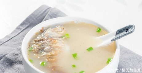 白萝卜鲫鱼汤