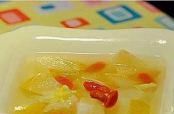 南杏仁煲汤的做法大全