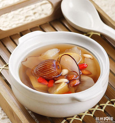 南杏仁煲汤的做法大全