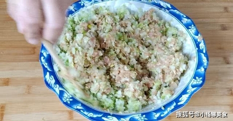 白菜肉馅饺子怎么做
