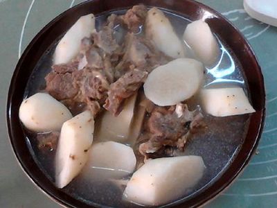 清炖牛骨汤的做法