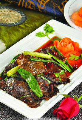 湖南大片牛肉的做法