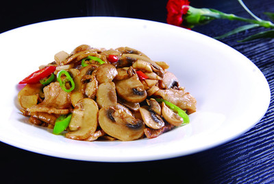 蘑菇炒瘦肉