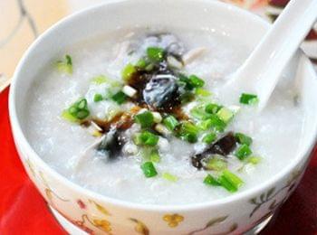 煮鸡蛋配什么好吃