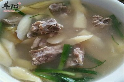 茭白炖排骨