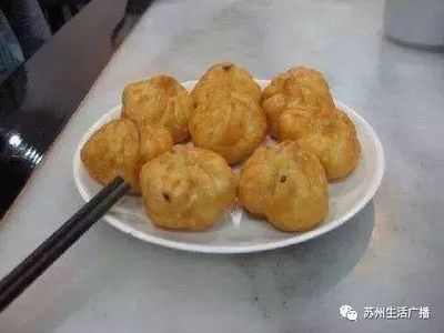 蒸熟的馒头表皮有气泡