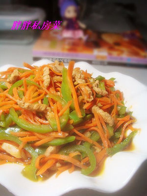 家常青椒肉丝