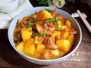 土豆炖鸡腿的做法大全