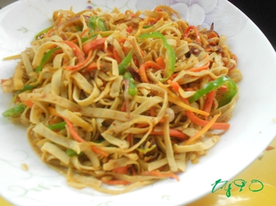 菠菜拌凉菜