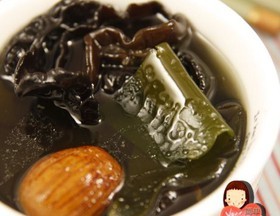 牛骨海带汤的做法