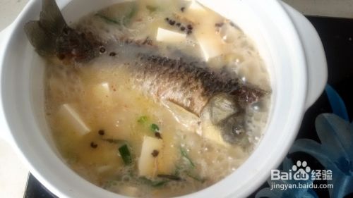 鲫鱼豆腐汤咋做