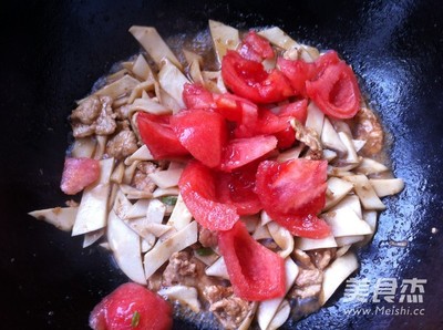 西红柿炒肉怎么做好吃