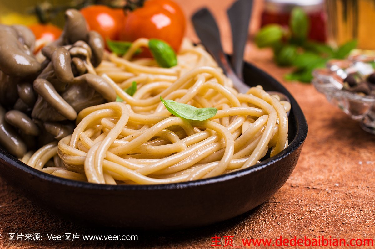 平菇面条怎么做好吃