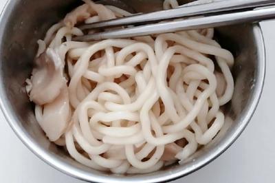 平菇面条怎么做好吃