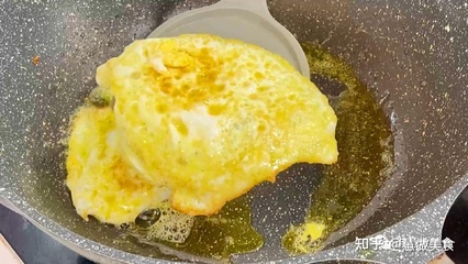 白萝卜煮鸡蛋
