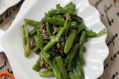 豆角炒肉末