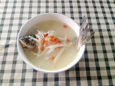 白萝卜丝汤的功效