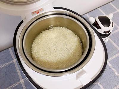 煲米饭放多少水