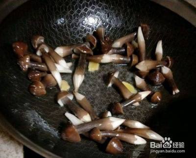 黑鸡枞菌的做法