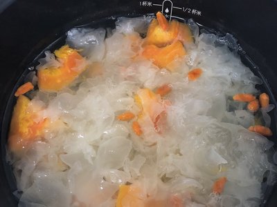 高压锅银耳汤的做法