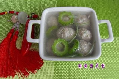 苦瓜肉丸汤