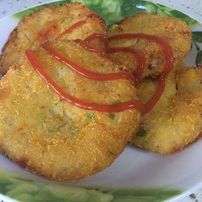 炸土豆泥饼的做法