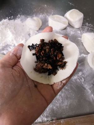 梅菜馅包子的做法大全