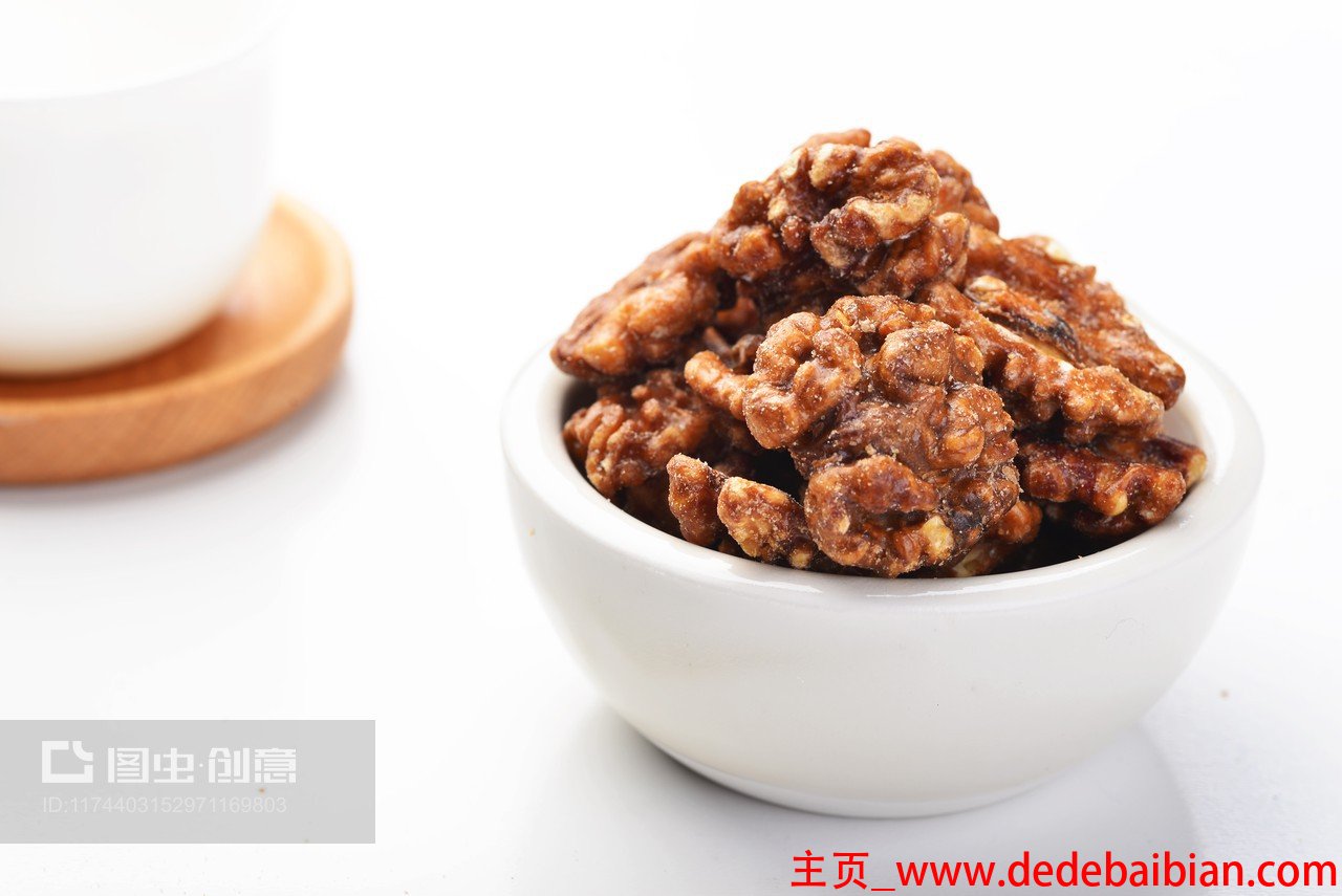 琥珀桃仁怎么做才脆