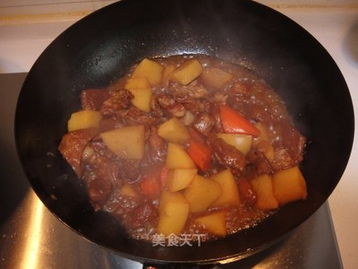 红烧羊肉胡萝卜