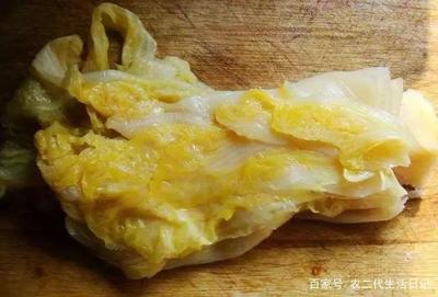 吃东北酸菜的危害