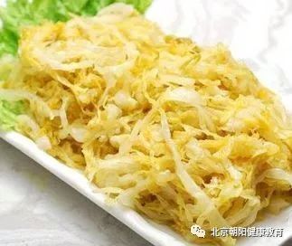吃东北酸菜的危害