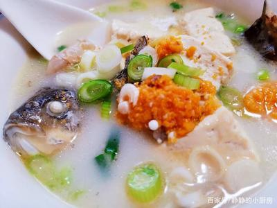 清炖鲫鱼豆腐汤的做法