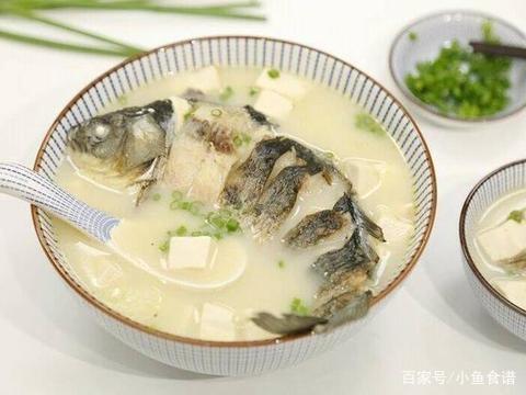 清炖鲫鱼豆腐汤的做法
