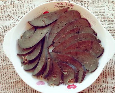 盐水羊肝的做法