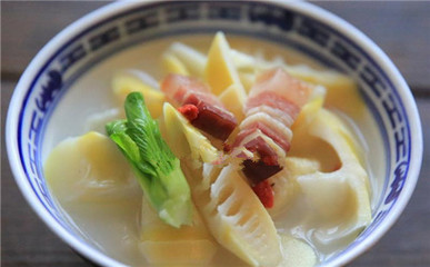 竹笋炖腊肉