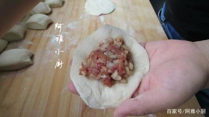 葱头肉馅的饺子的做法
