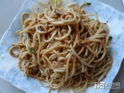 杂酱面的家常做法
